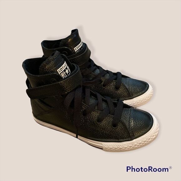 Converse Chuck Taylor Brea Leather Size 1.5 Youth - Picture 7 of 7